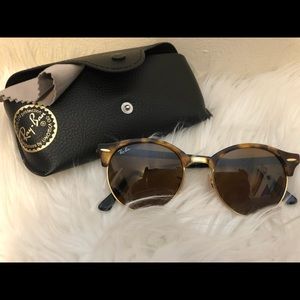 Club round classic tortoise shell ray bans